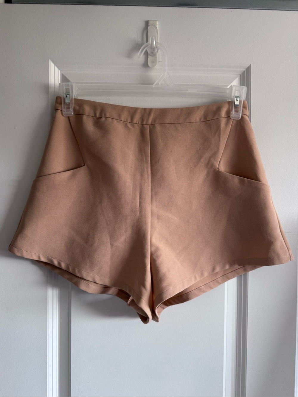 Tobi High-Waist Blush Beige Shorts